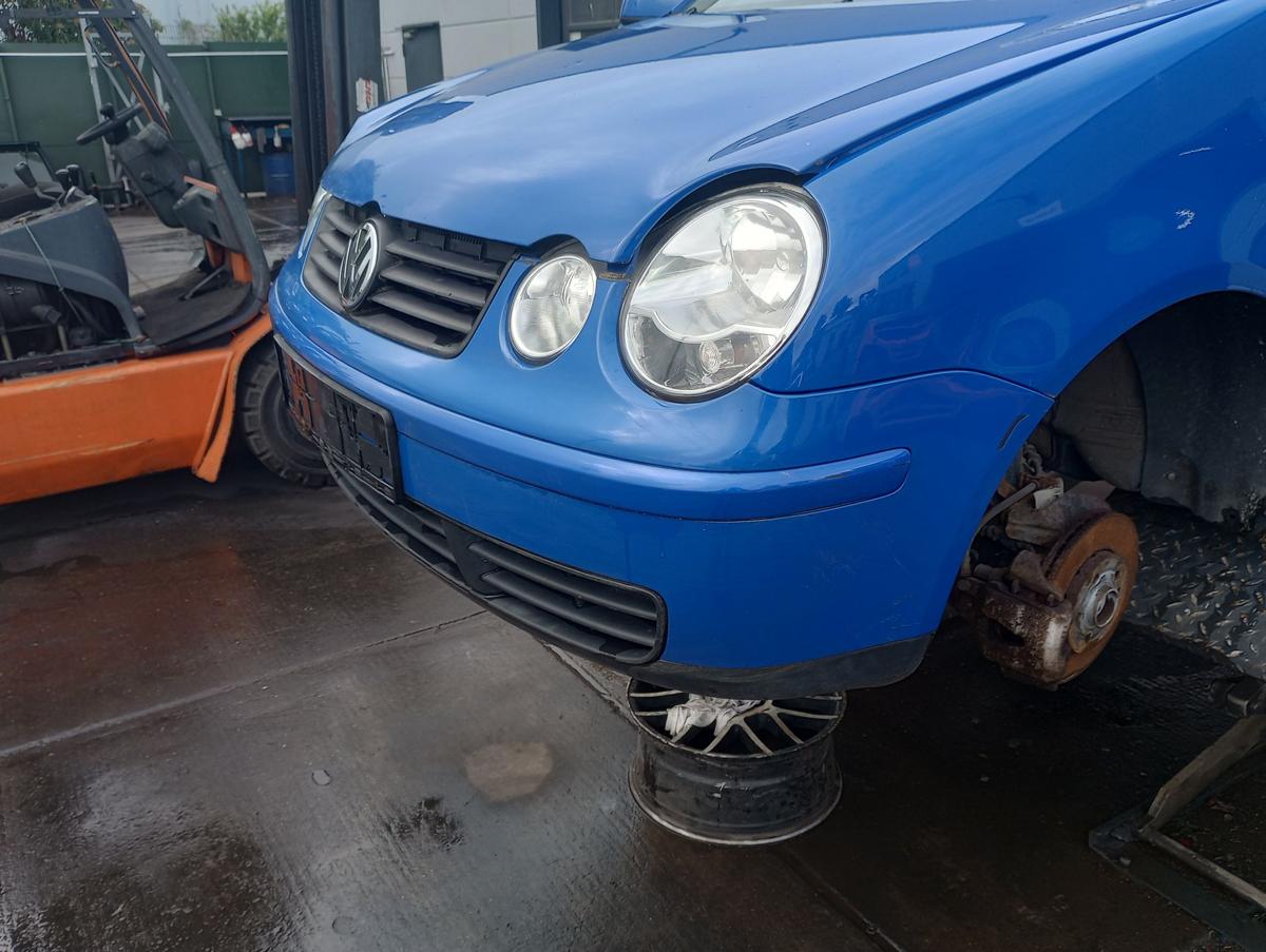 VW Polo IV 5trg orig Stoßstange Stossfänger vorn LW5Z Jazzblue met Bj 2004