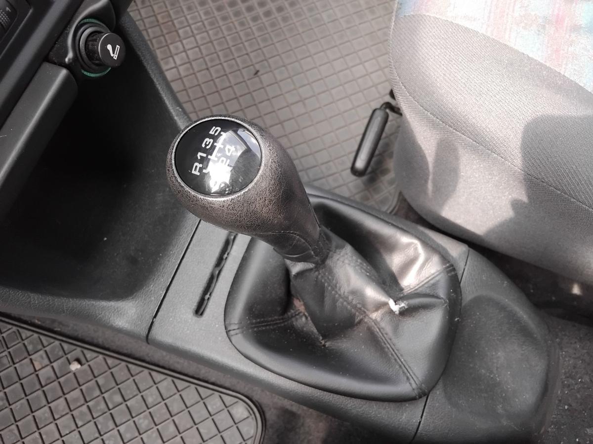 VW Polo 6N1 5-Gang Schaltgetriebe CWU 1.3 40kw ADX 66689km BJ1995