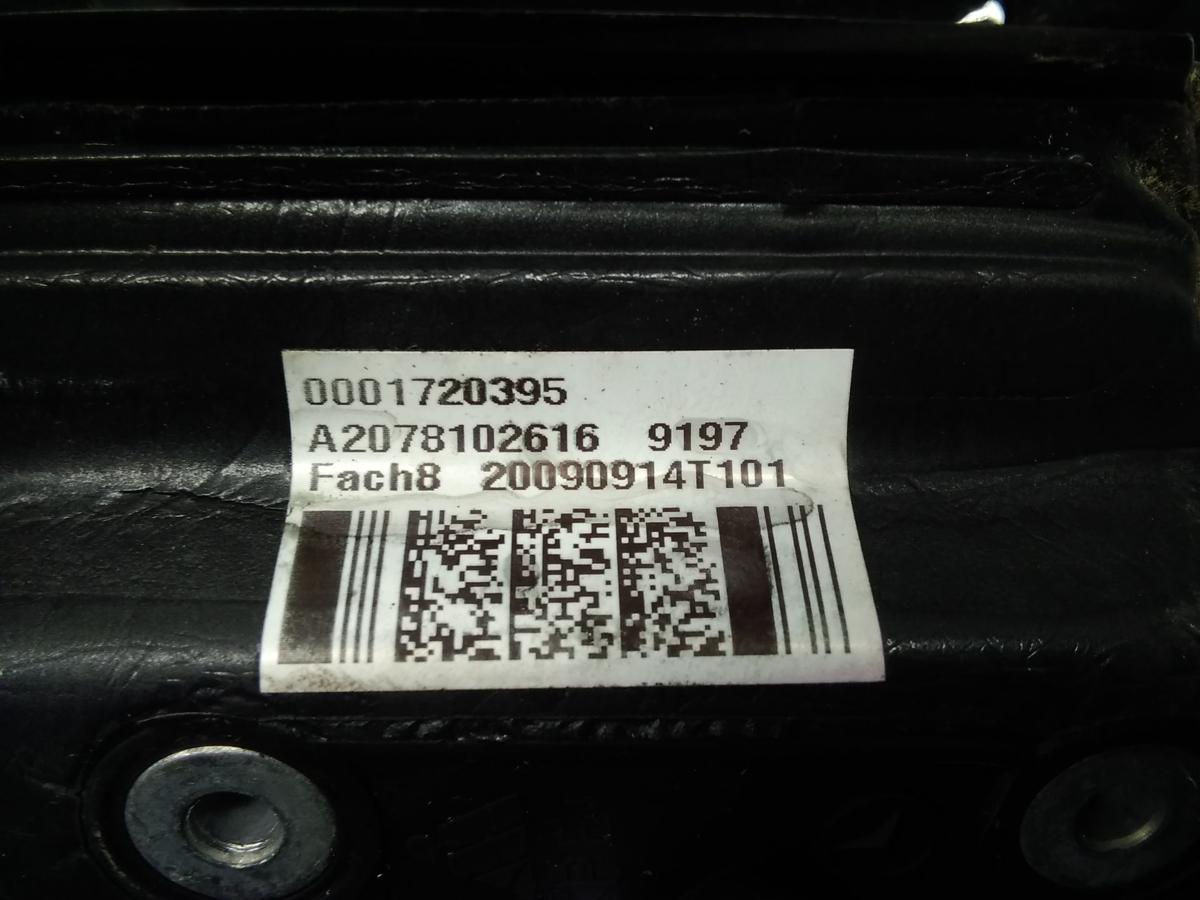 Mercedes E-Klasse Coupe C207 original Au&szlig;enspiegel rechts RHD 9+2 Pin Bj.2009