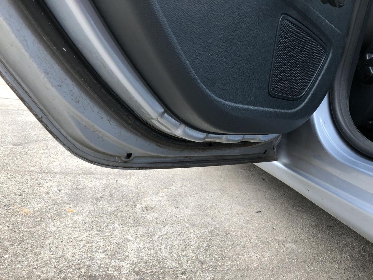 Ford Fiesta JA8 T&uuml;r hinten links Fondt&uuml;r im Rohbau J4 Tonic