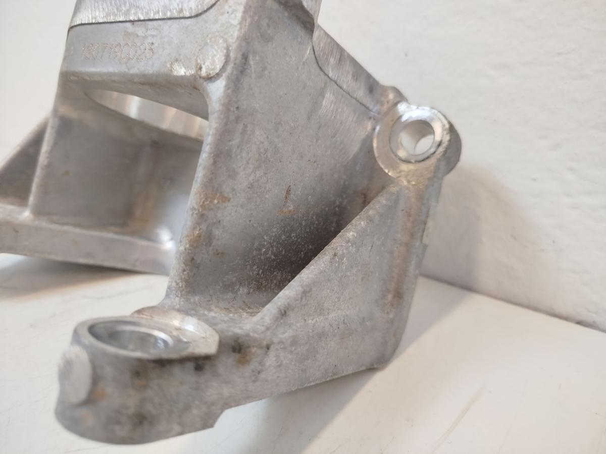 Nissan Leaf ZE1 40kWh Motorhalter Motorhalterung OEM