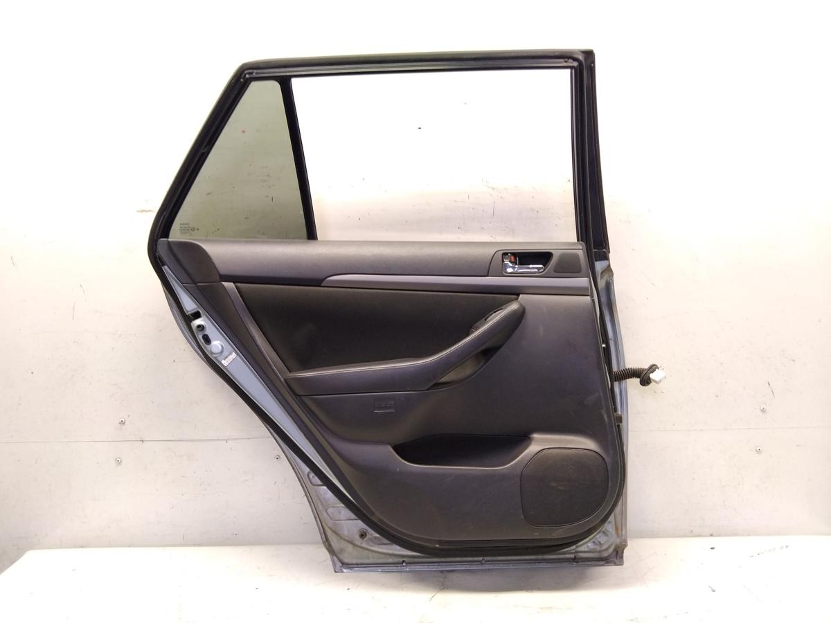 Toyota Avensis T25 Kombi Tür hinten rechts 1F8 Granitsilber BJ2008