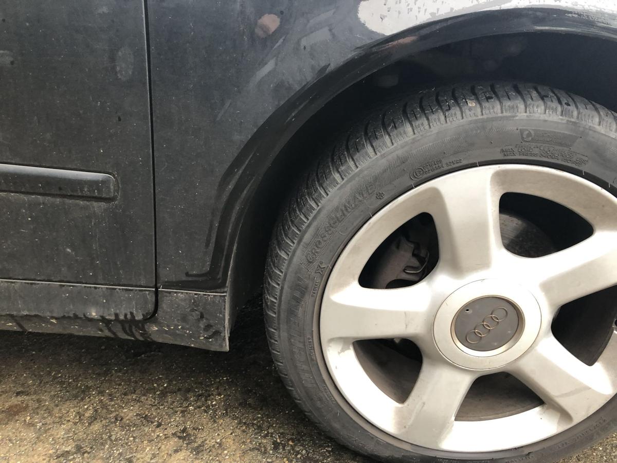 Audi A4 8E B6 Limo Kotfl&uuml;gel rechts Fender Radabdeckung LZ9W Radverkleidung