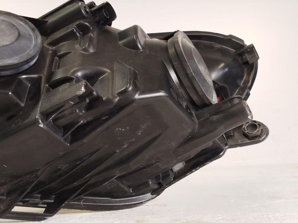 Skoda Fabia 5J ab 2010 Scheinwerfer rechts Halogen Linse Facelift Halter defekt