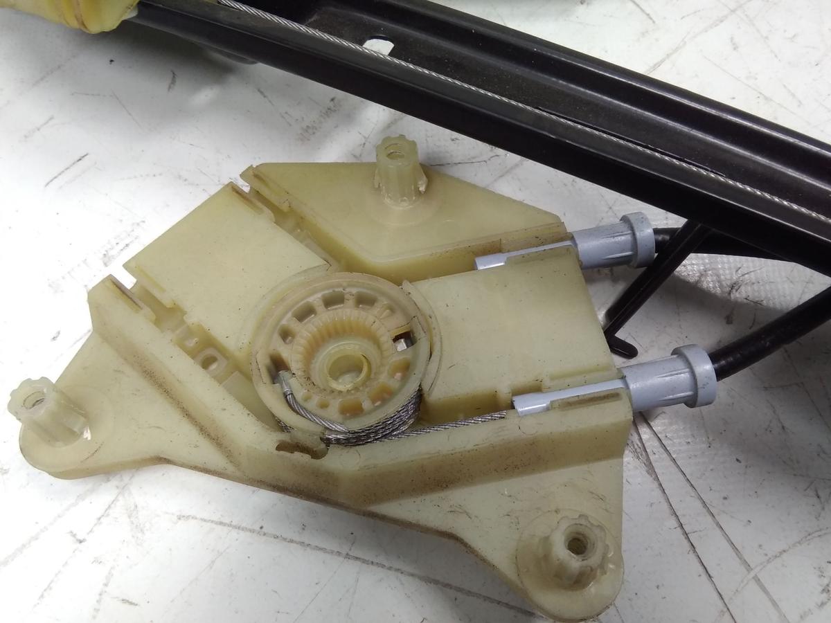 Seat Leon 2 1P original Fensterheber vorn links elektrisch BJ2012