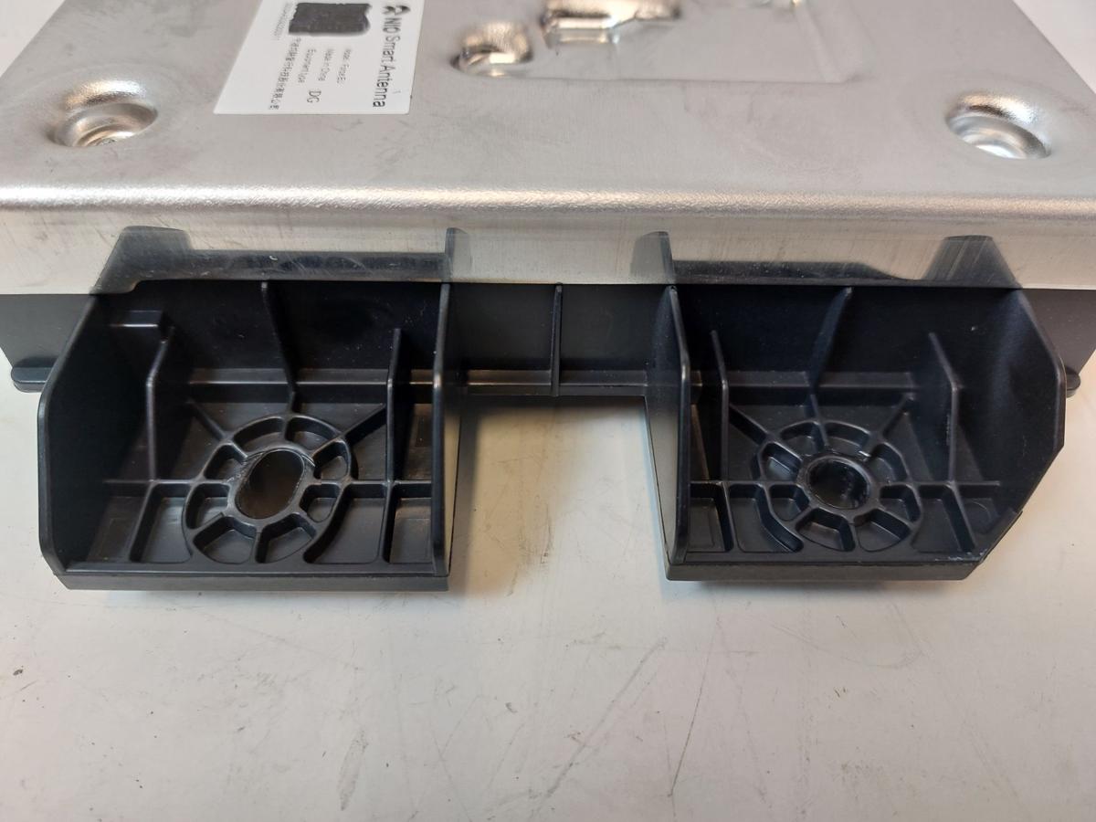 NIO EL6 Elektro SUV Steuerger&auml;t Ecall Onlinedienste OEM