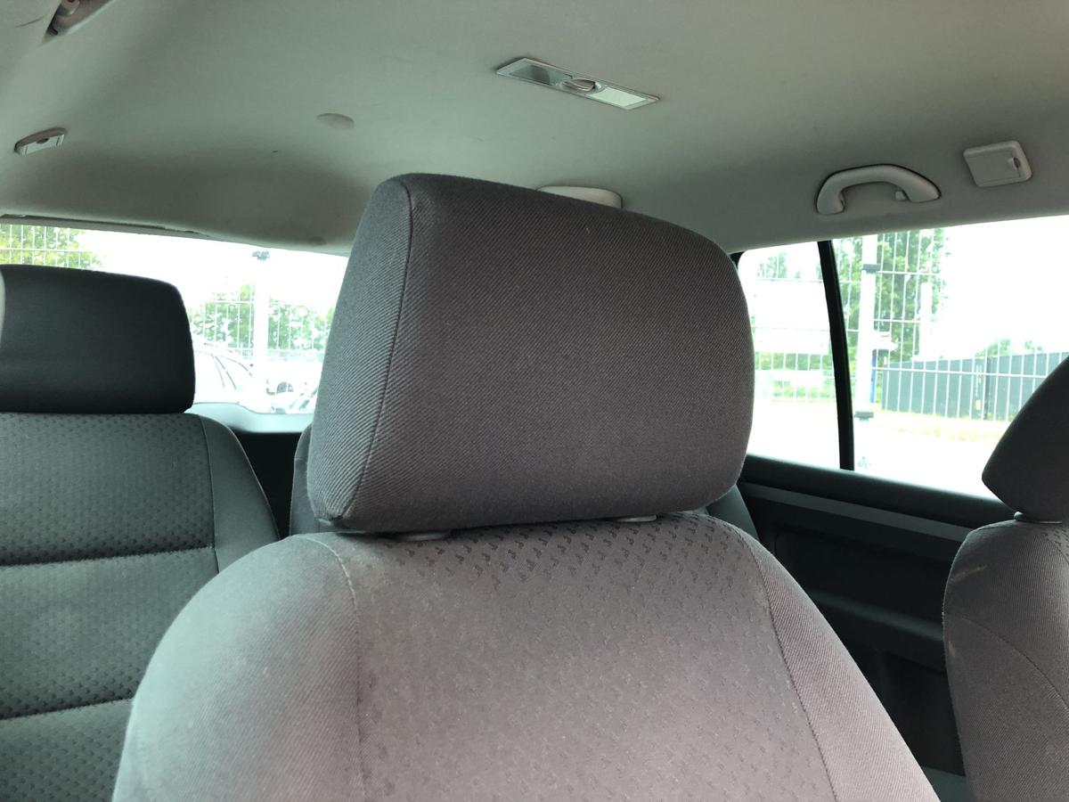 VW Touran 1T Sitz vorn rechts Beifahrersitz mit Konsole Heizung Stoffsitz OEM