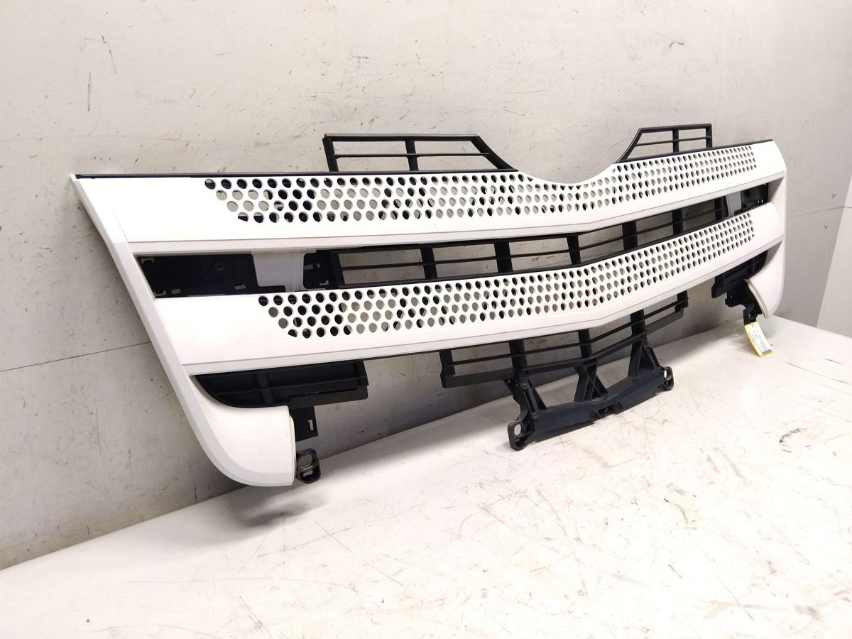 Mercedes Actros MP4 963 original Grillgitter mit Tr&auml;ger vorn arktikweiss Bj.2018