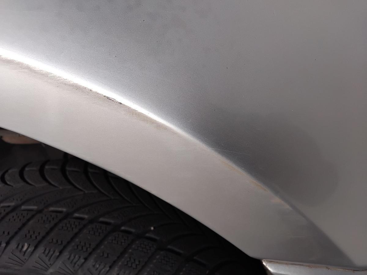 Kia Carnival III MB original Kotflügel vorn rechts 6C Diamantsilber BJ2007