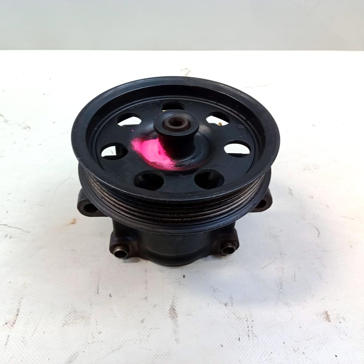 Ford Focus DAW DBW Servopumpe 1.4 55kw BJ1999