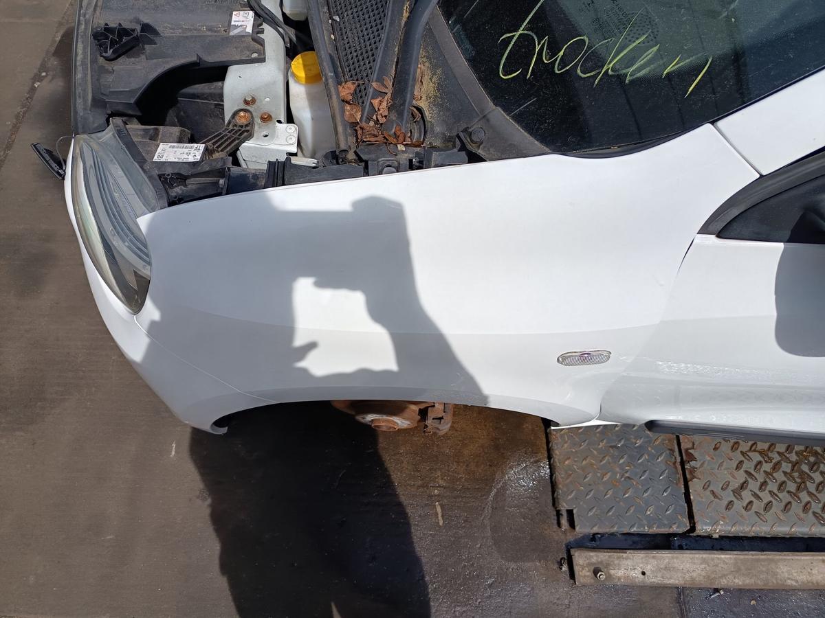 Renault Twingo III original Kotfl&uuml;gel links OVQNJ Wei&szlig; Baujahr 2014