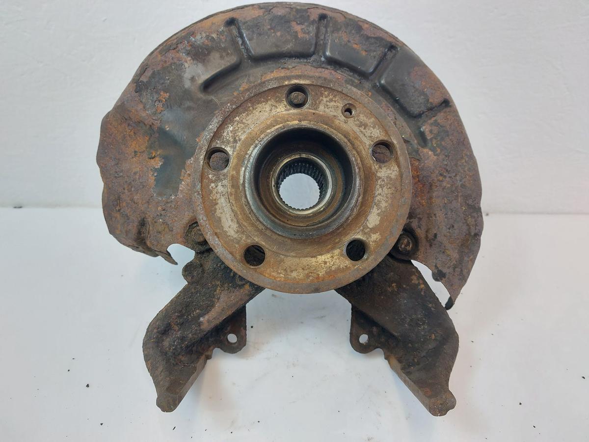 Seat Ibiza 6L Achsschenkel Radlagergeh&auml;use vorn links feste Halter Bremsbel&auml;ge