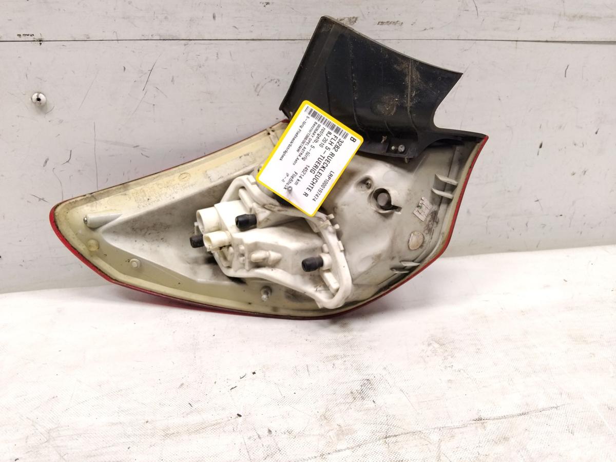 Opel Astra J 5-T&uuml;rer Flie&szlig;heck original R&uuml;ckleuchte Heckleuchte rechts BJ2010