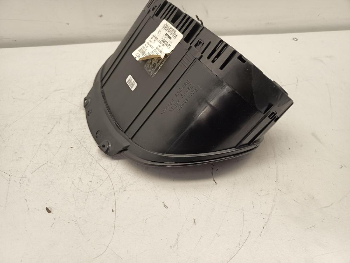 BMW 116I original Kombiinstrument Tacho Geschwindigkeitsanzeige Baujahr 2005