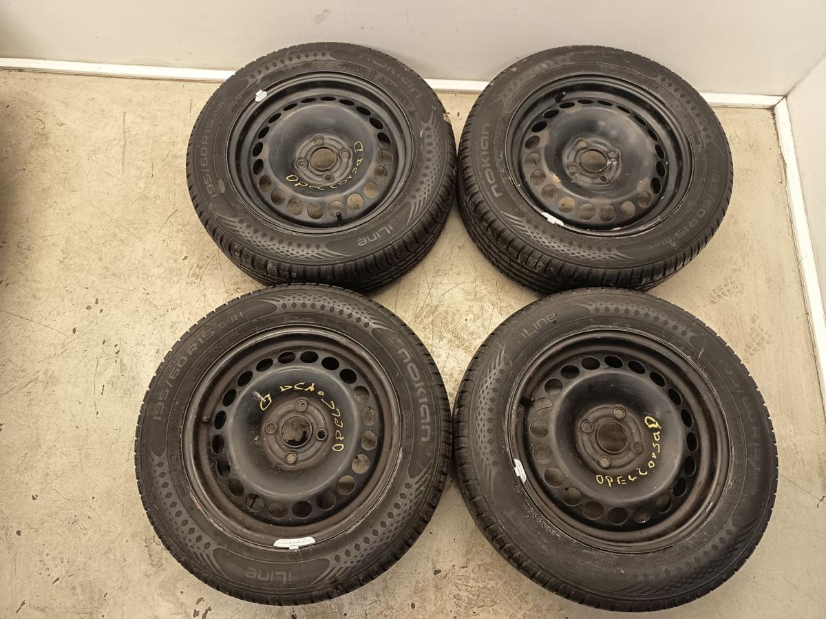 Opel Corsa D Bj 2007 original Satz Stahlfelgen 6x15 ET 39 Lochkreis 4x100