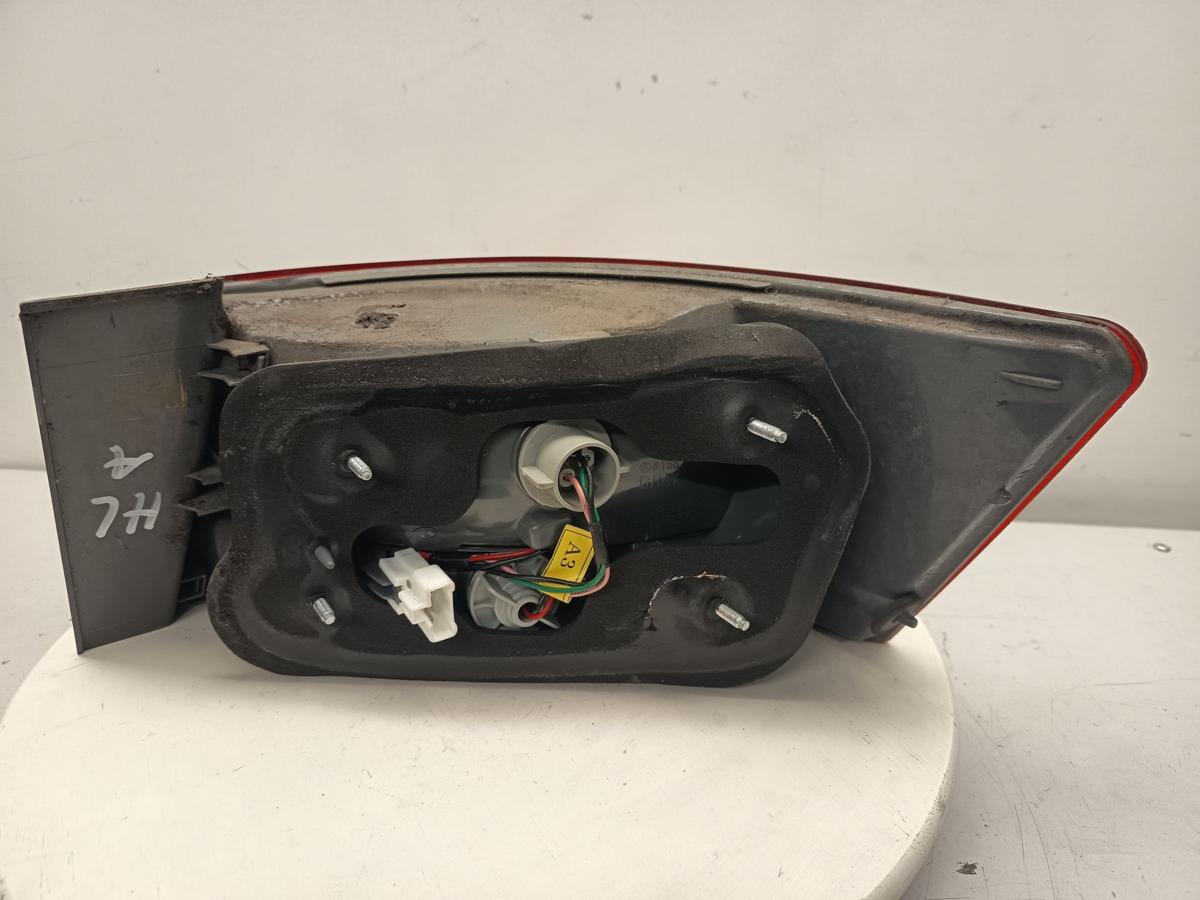 Hyundai Sonata 5 NF Bj 2009 original R&uuml;ck-Heck-Schlussleuchte links aussen