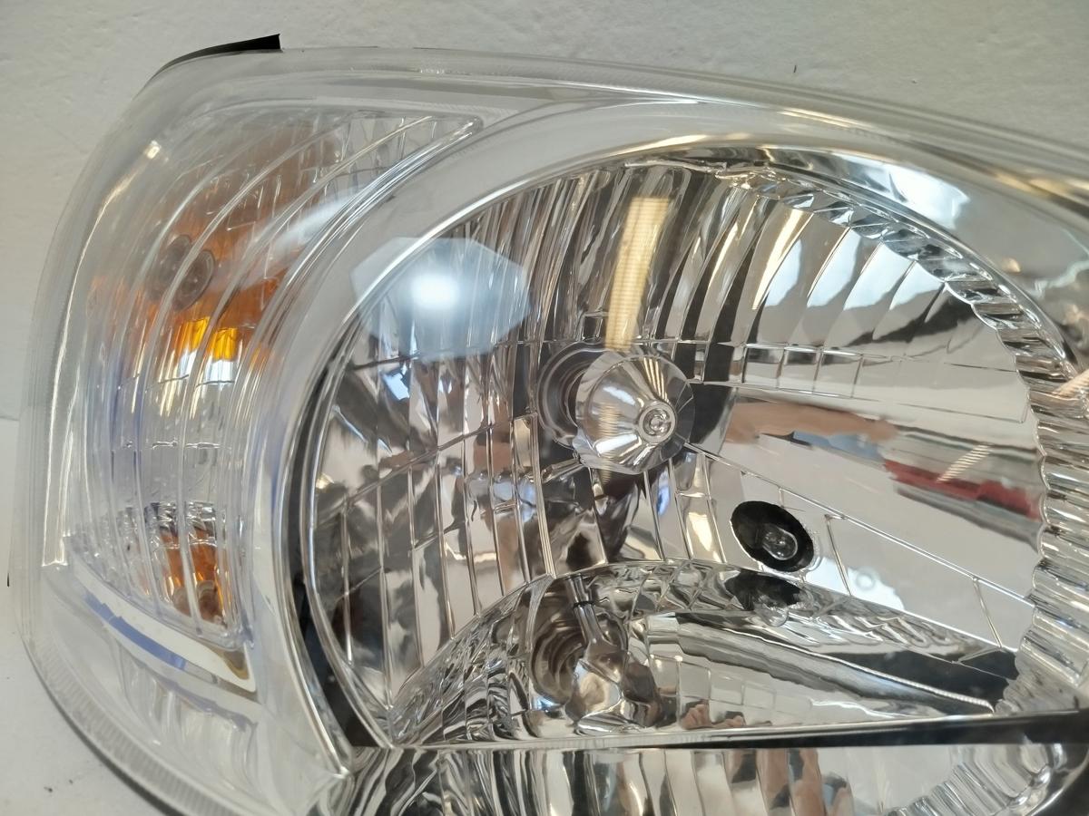 Hyundai Getz TB Scheinwerfer Hauptscheinwerfer Frontscheinwerfer vorn rechts -05