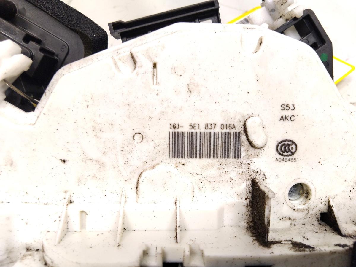 Seat Toledo 4 KG original T&uuml;rschlo&szlig; vorn rechts mit Zentralverriegelung Bj.2015