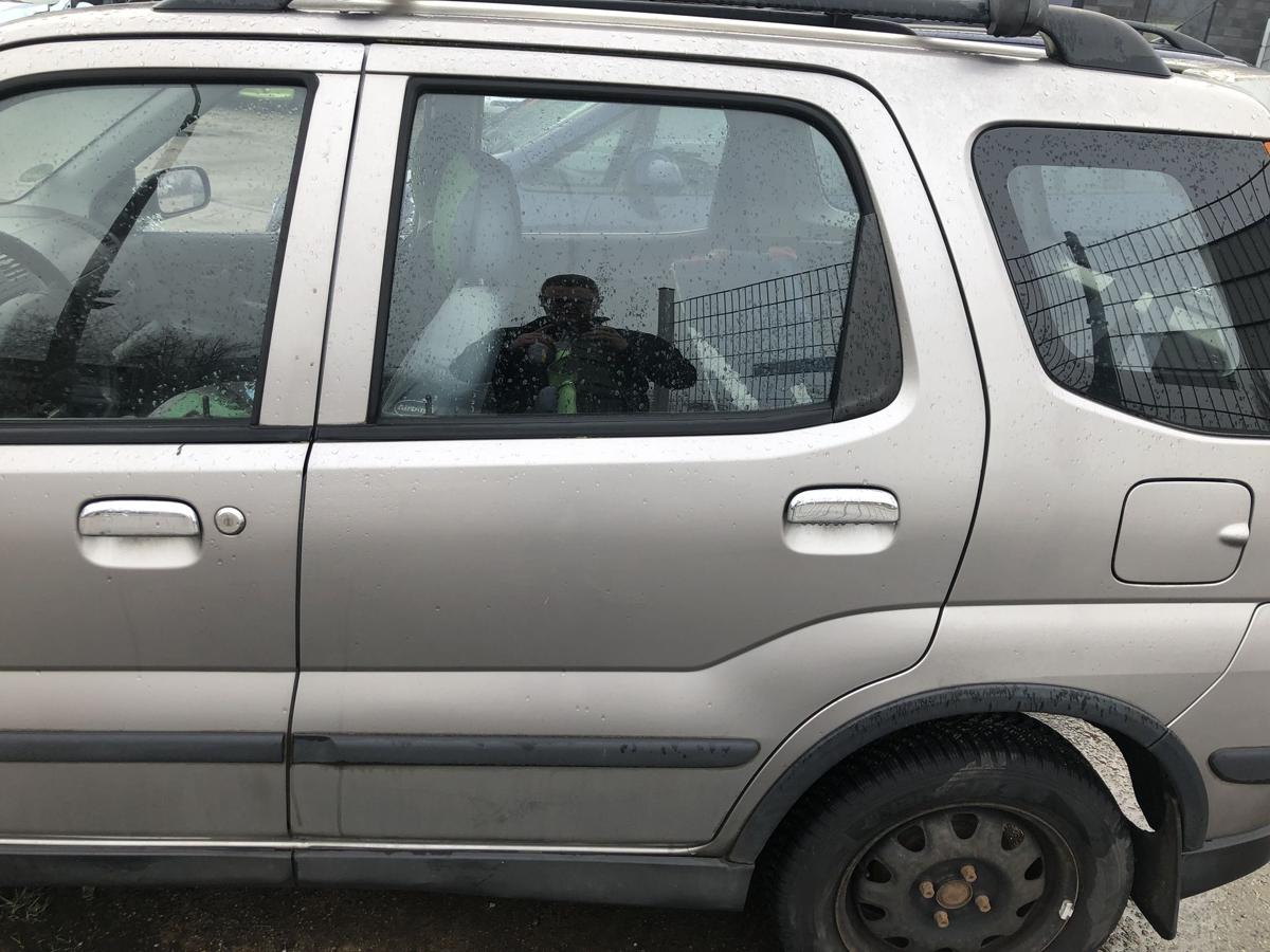 Suzuki Ignis Typ MH T&uuml;r hinten links Rohbau Autot&uuml;r Fondt&uuml;r silber