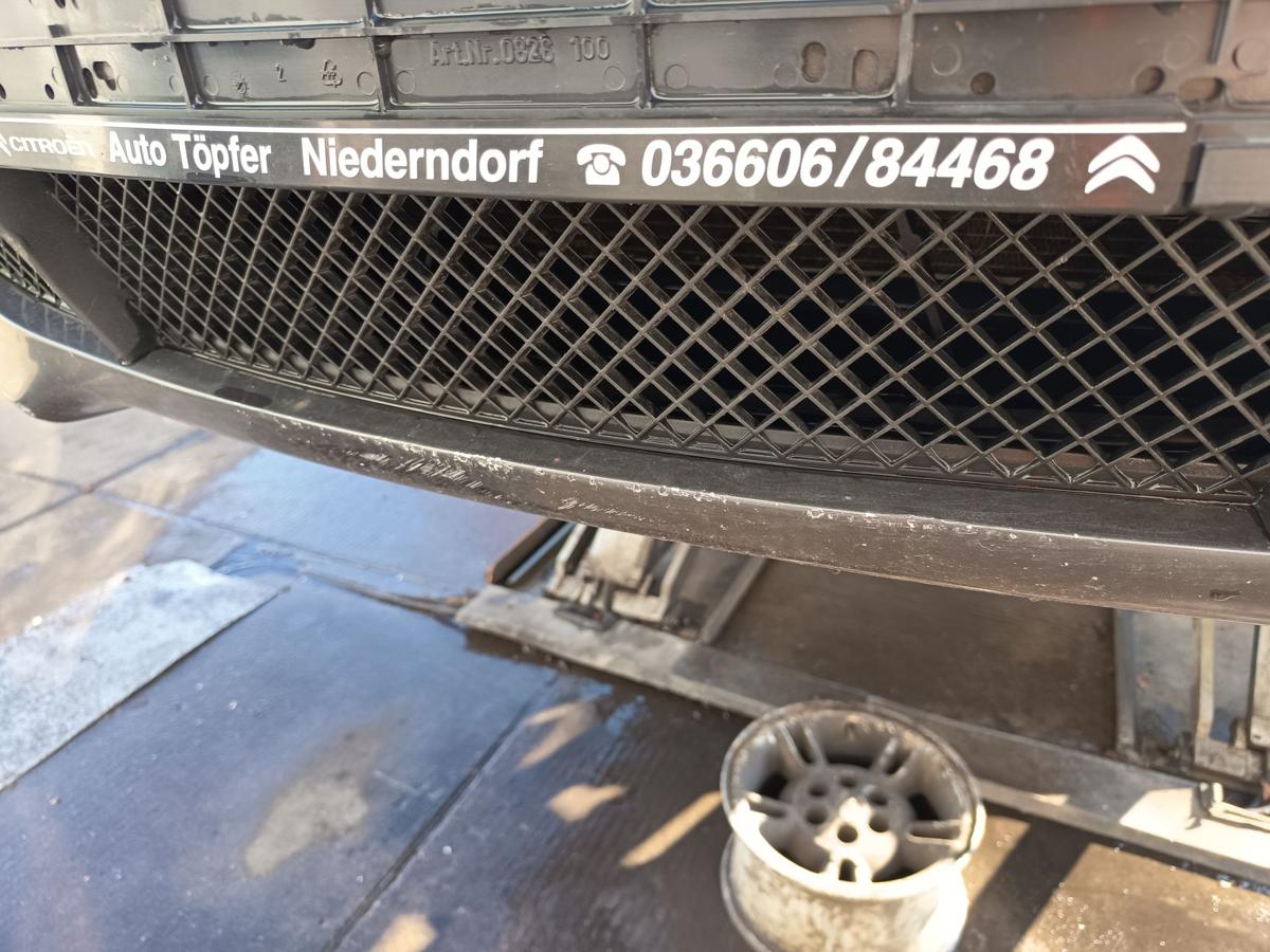 BMW E87 original Sto&szlig;stange F&auml;nger vorn Front A22 Sparkling graphite Bj 2005