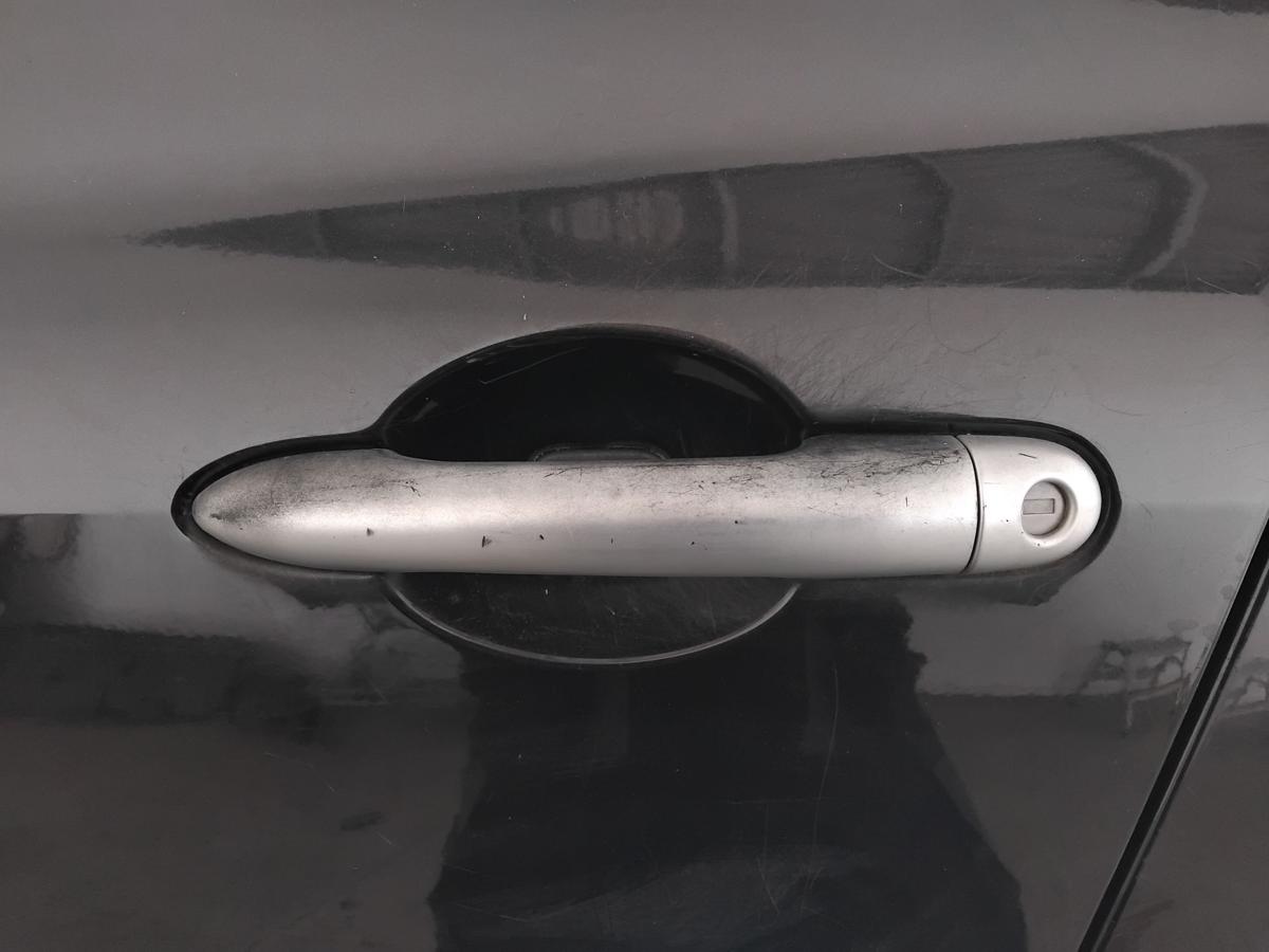 Renault Clio 3 T&uuml;r vorn links Fahrert&uuml;r 5-t&uuml;rig NV676 Perlmuttschwarz BJ2009