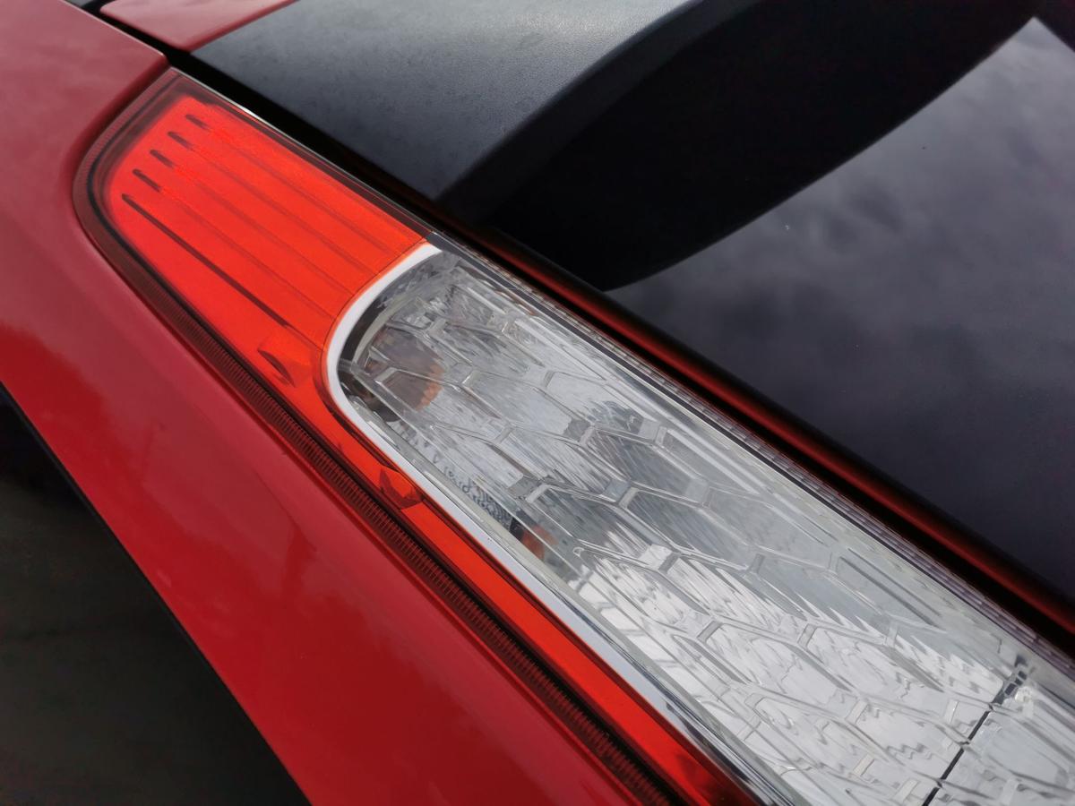 Ford Focus DA3 Rückleuchte Schlussleuchte Rücklicht hinten links 5 Türer TEXT
