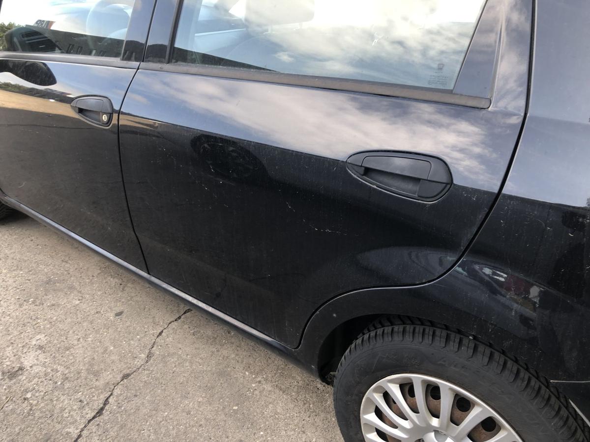 Fiat Punto EVO 199 T&uuml;r hinten links Fondt&uuml;r im Rohbau 876 Nero Mille Miglia