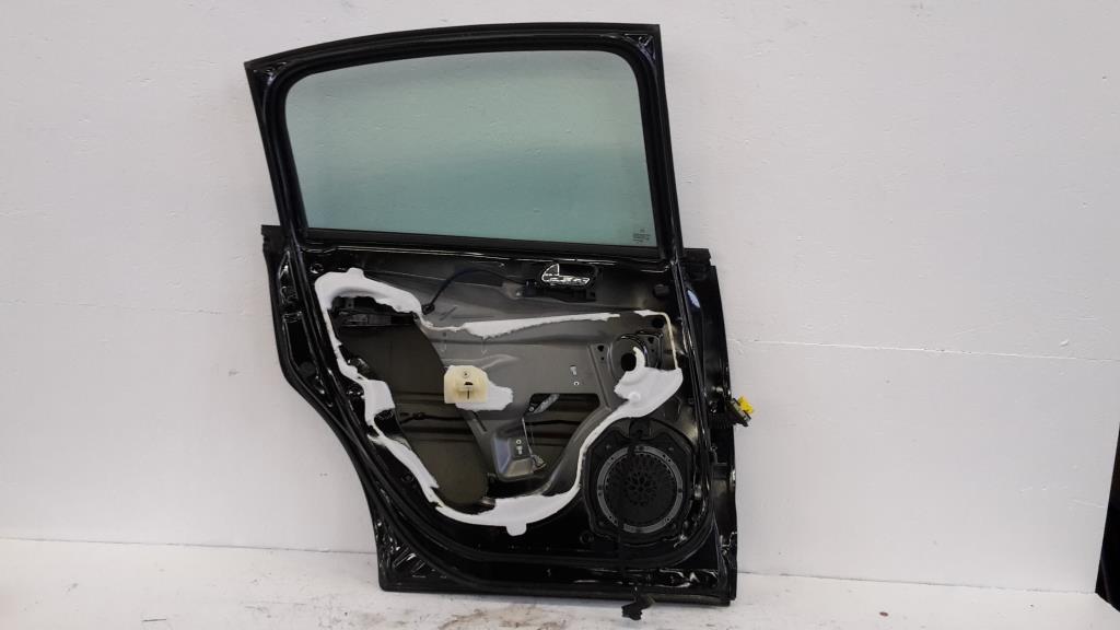 Citroen C4 L 5-trg. Bj.09 Tür hinten links Rohbau schwarz Perla Nera