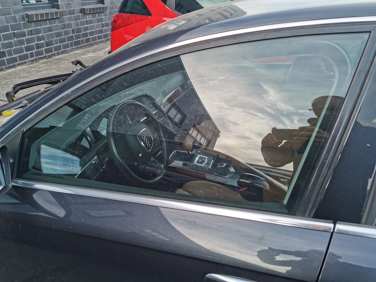 Audi A6 4F Türscheibe Kurbelscheibe Scheibe vorn links grün getönt Audi A6 4F Türscheibe Kurbelscheibe Scheibe vorn links grün getönt