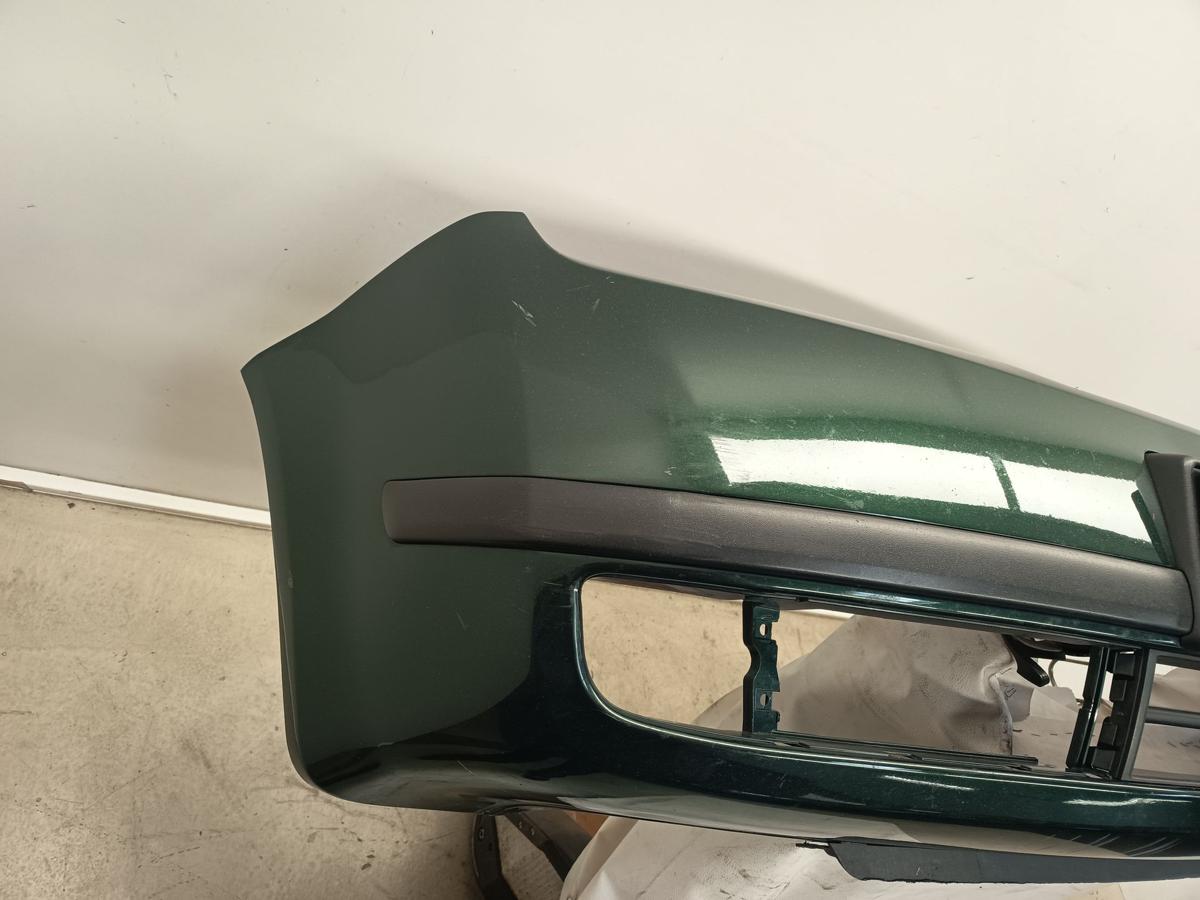 Skoda Fabia 6Y originaler Stoßfänger/Stoßstange vorn LF8C Naturgrün Bj 2003