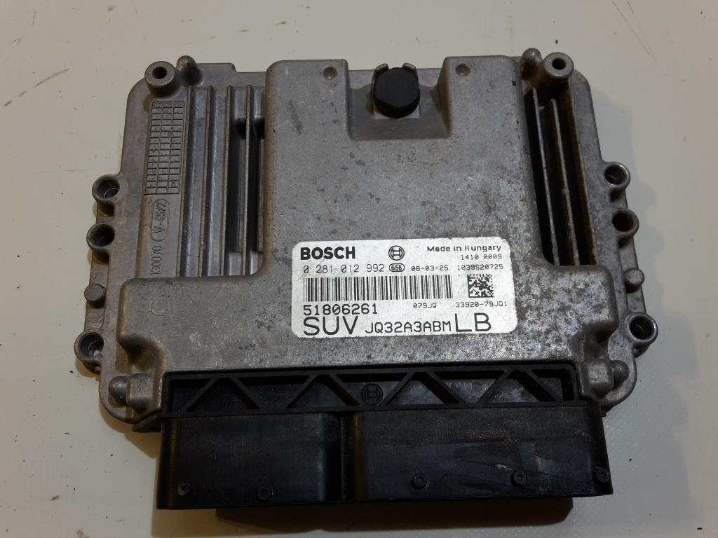 Suzuki SX4 BJ 2009 Motorsteuergerät 1.9DDIS 51806261 0281012992 Bosch