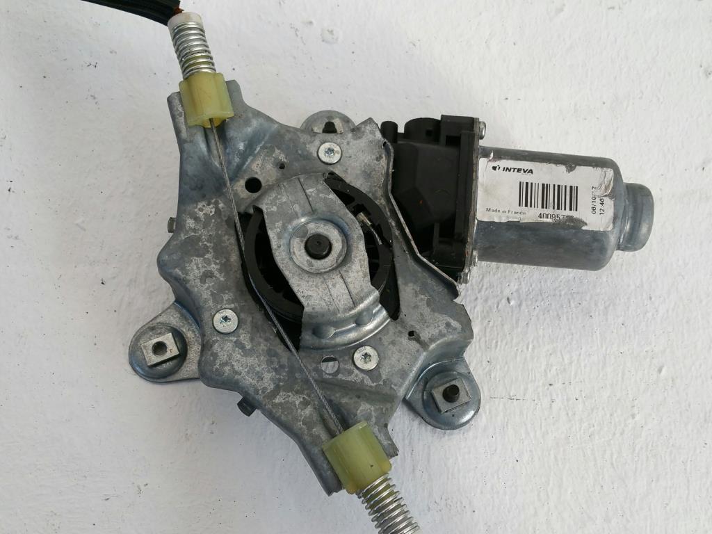 Renault Twingo 2 ab 2012 orig. Fensterheber vorn links 119358ARM
