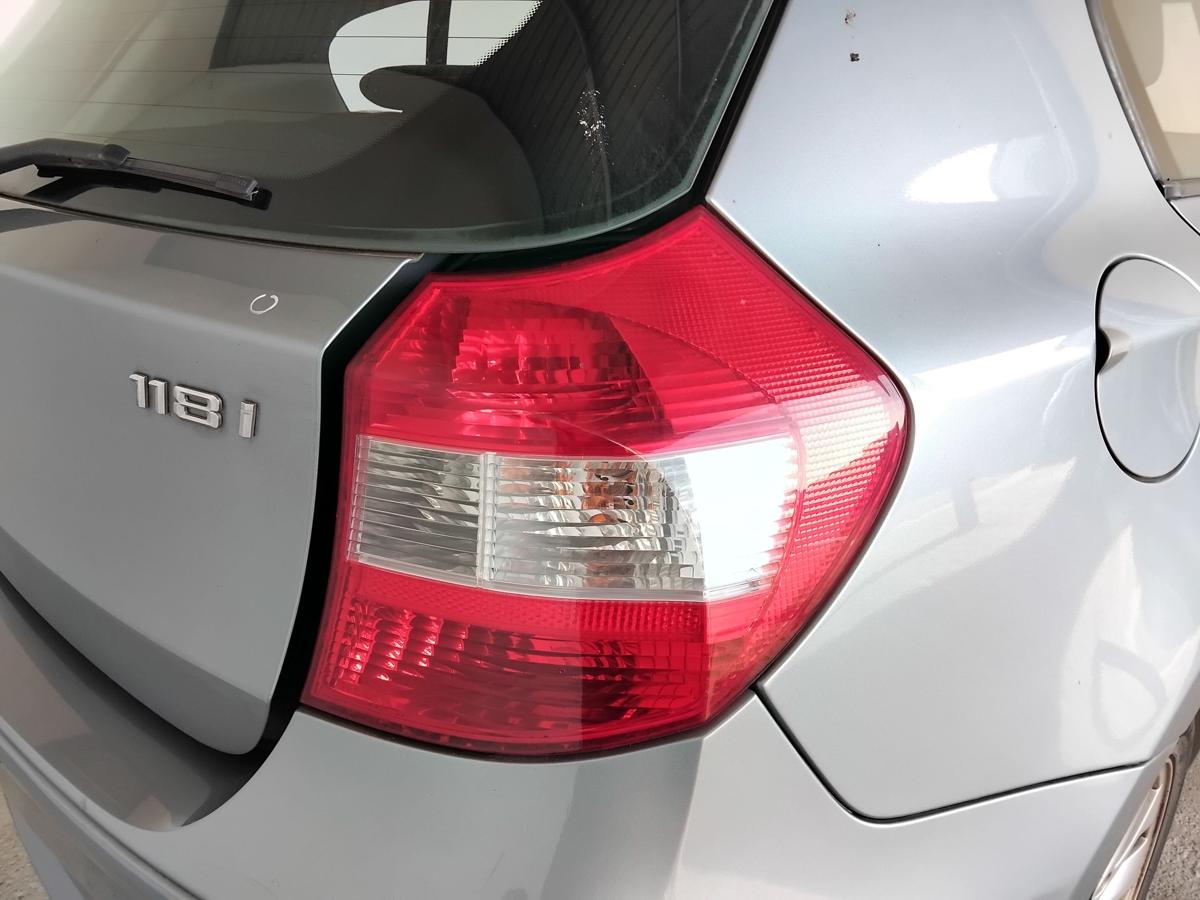 BMW 1er E81 E87 original Rückleuchte Schlussleuchte rechts BJ2006
