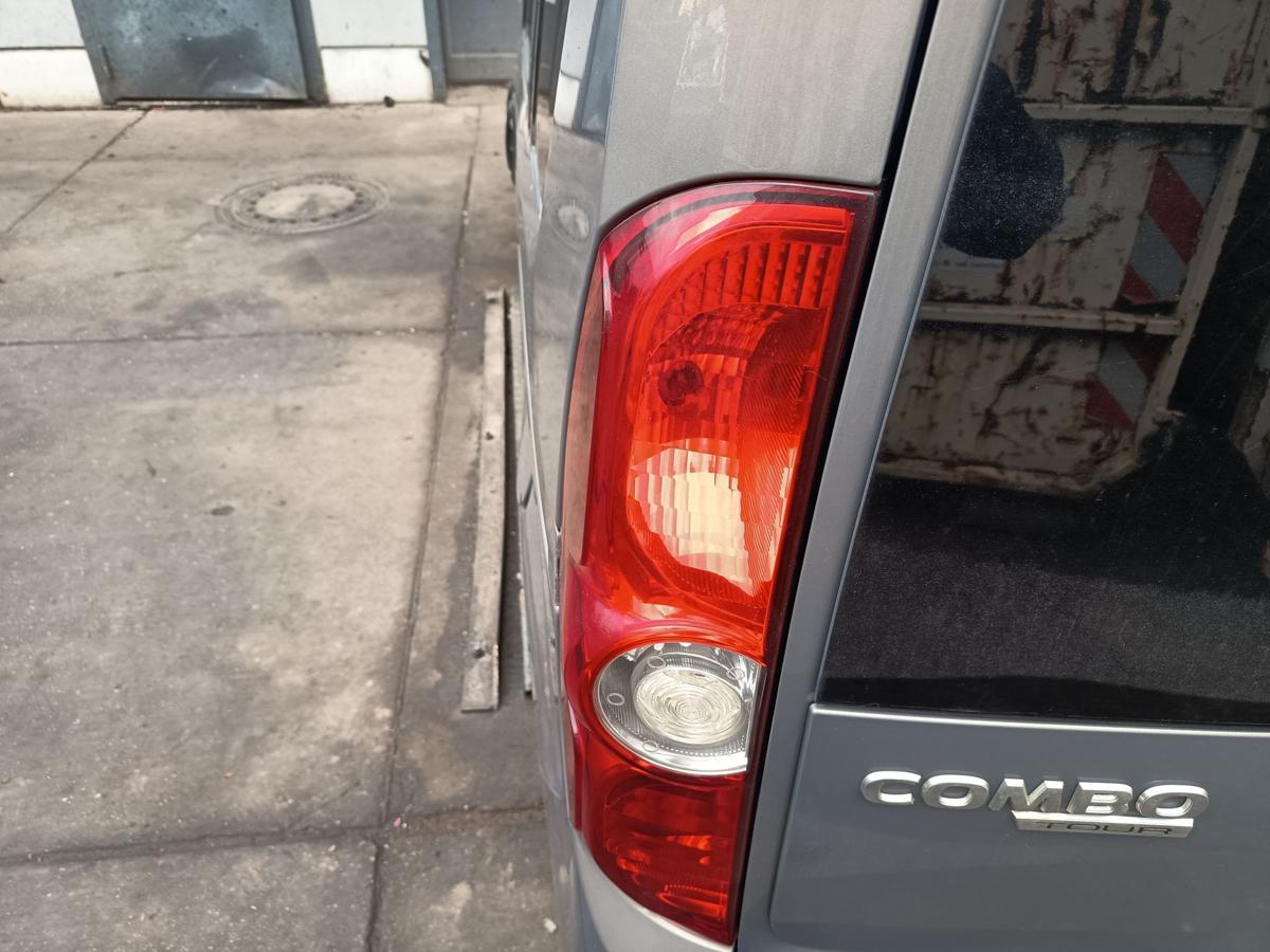 Opel Combo D original R&uuml;ckleuchte links Baujahr 2012