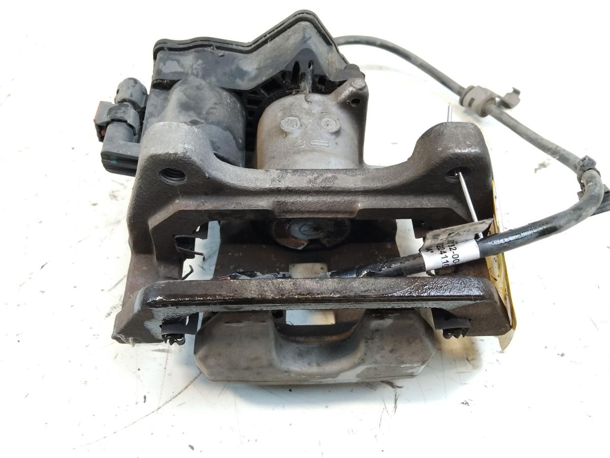 Tesla Model Y original Bremssattel hinten rechts RWD nicht Performance BJ2023