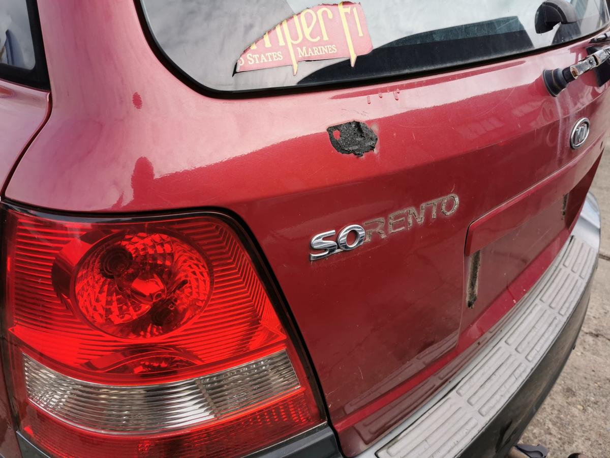 Kia Sorento JC Heckklappe Klappe Deckel hinten R9 Ruby Red Met ohne Scheibe