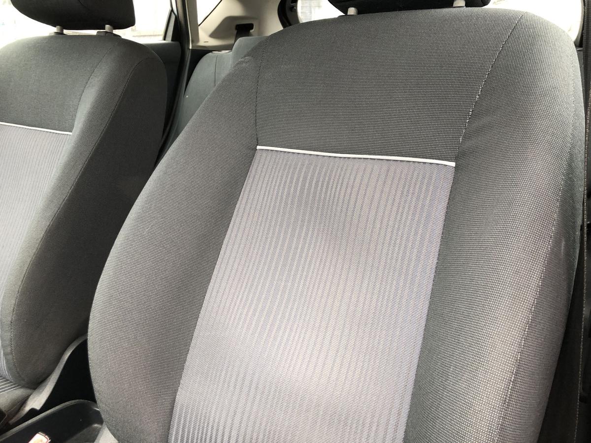 Ford Fiesta JA8 Sitz vorn links Fahrersitz ohne Heizung 5 t&uuml;rer Stoffsitz