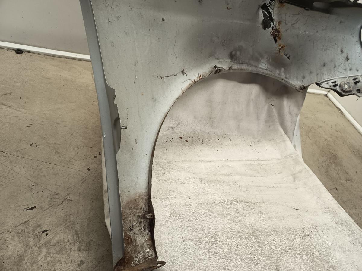 VW Golf V 1K5 Variant Bj 2008 original Kotflügel links LA7W Reflexsilber