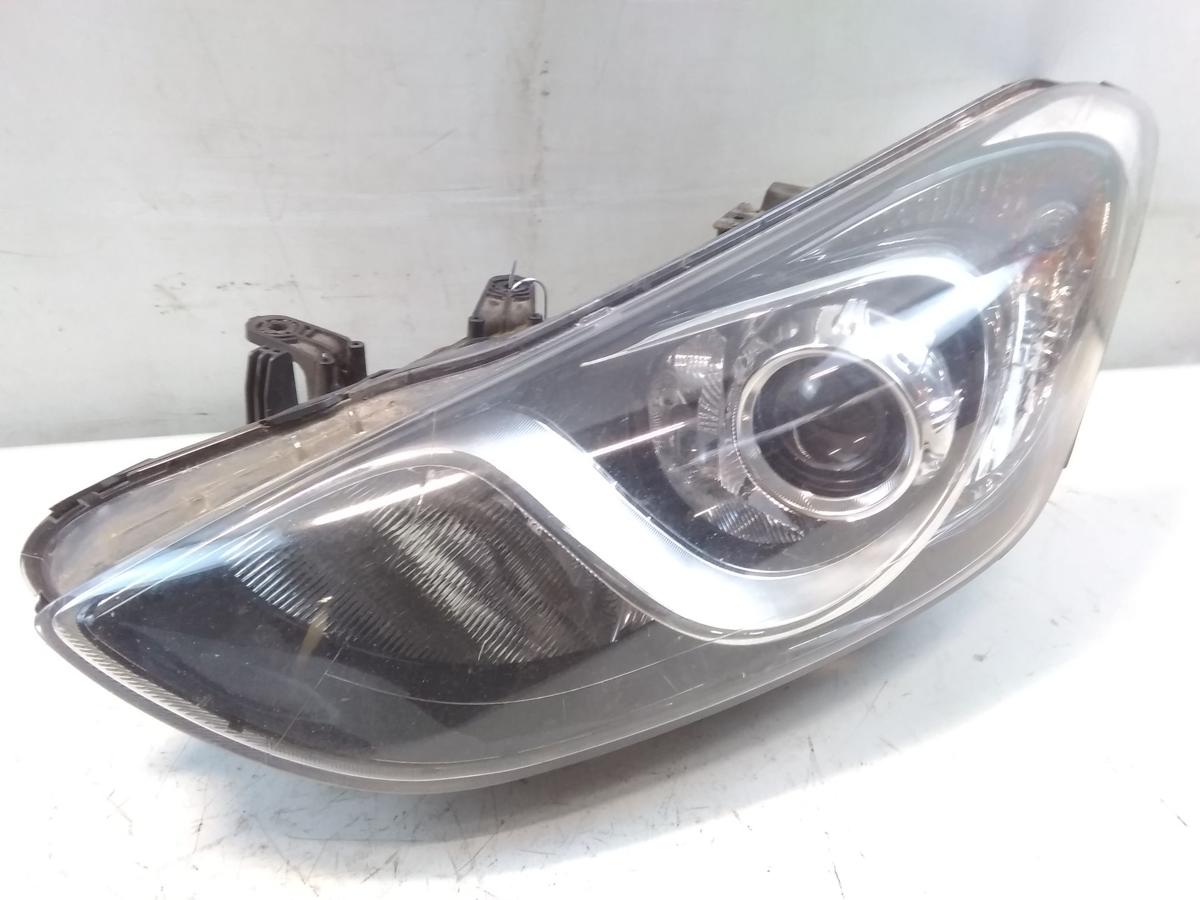 Hyundai i30 GD Kombi orig Scheinwerfer vorn links Halogen mit LWR Facelift BJ15
