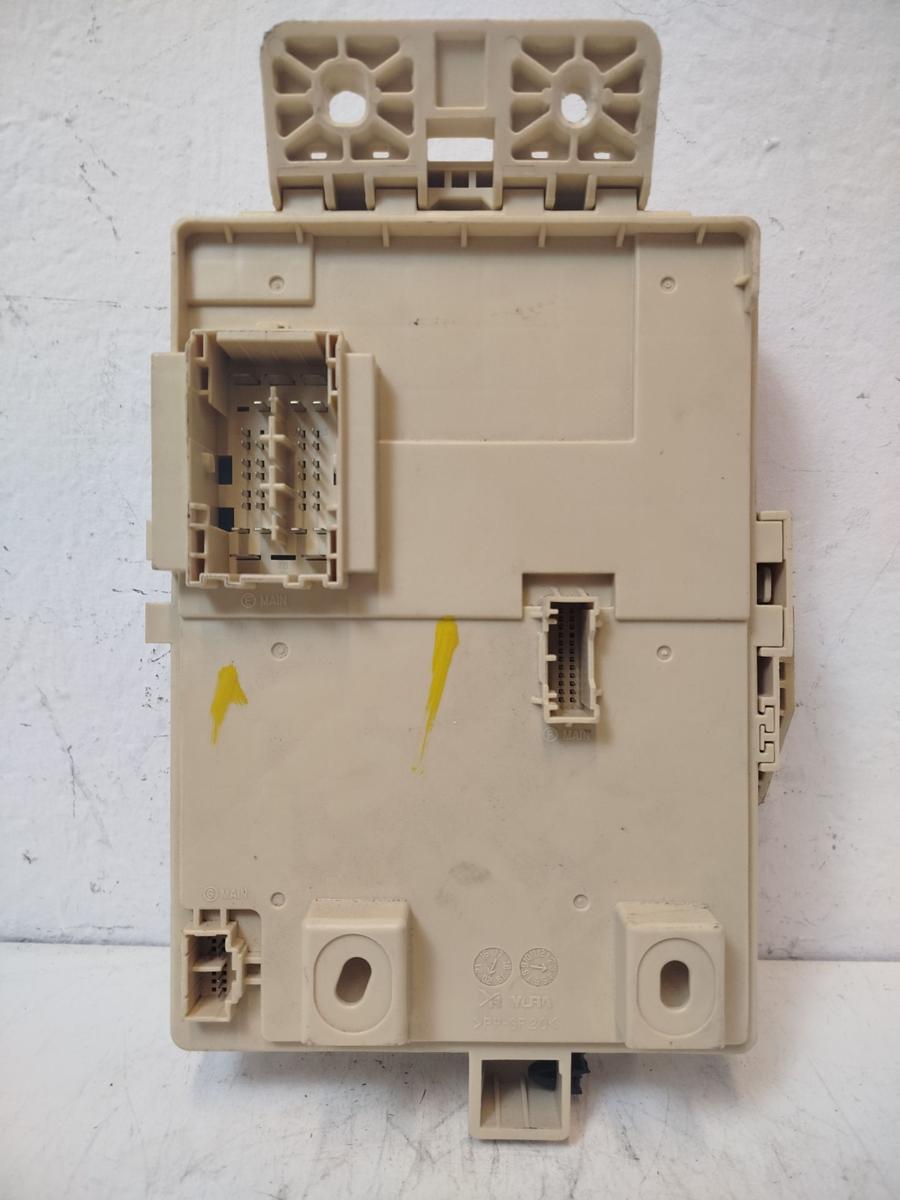 Hyundai i30 PD Mild Hybrid Sicherungskasten Sicherungstr&auml;ger Relaiskaste