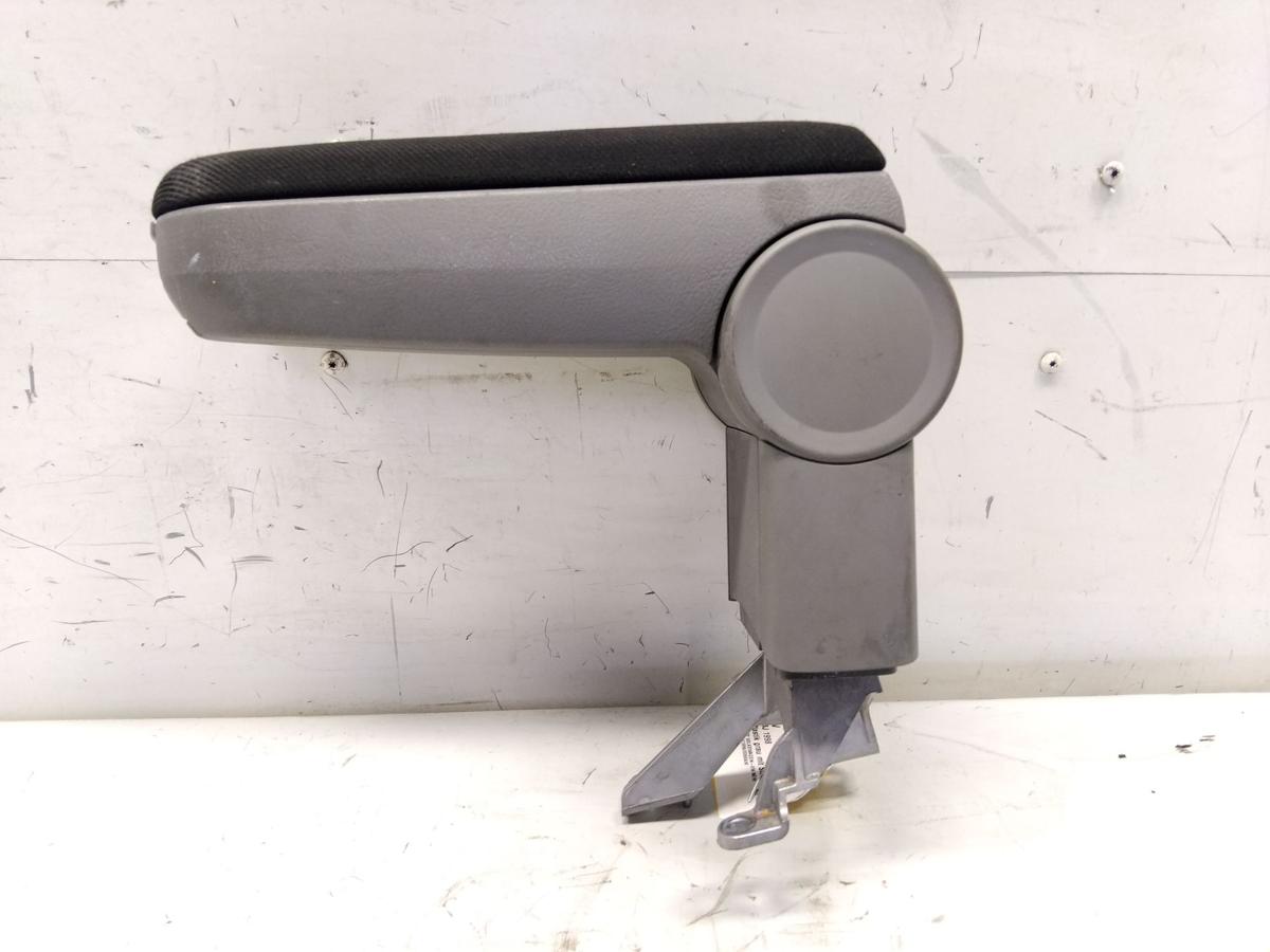 VW New Beetle 9C original Mittelarmlehne Plastik grau mit Stoff schwarz Bj.1998