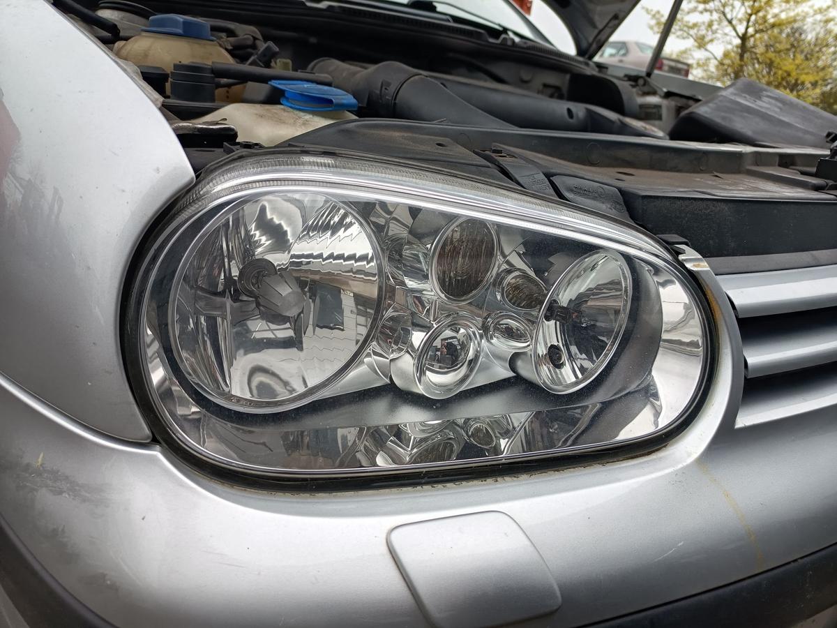 VW Golf IV original Scheinwerfer rechts Halogen Baujahr 2002