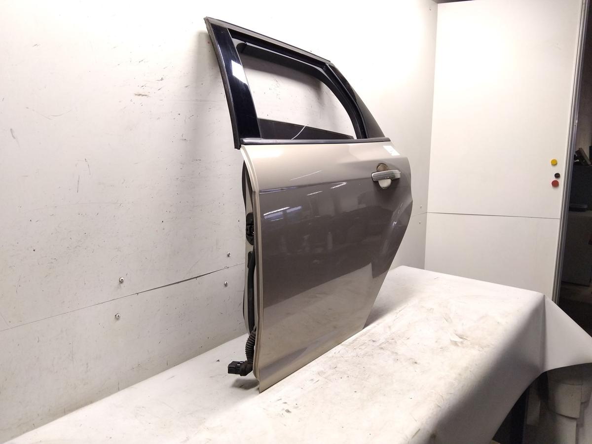 Ford Focus 3 Facelift Kombi T&uuml;r hinten links titangraumetallic Bj.2015