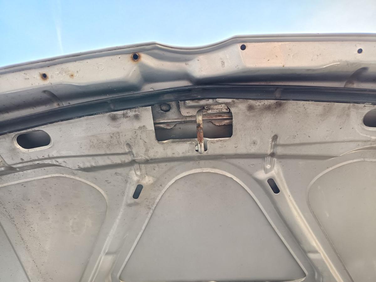 VW Golf IV Kombi original Motorhaube LA7W Silber Baujahr 2003