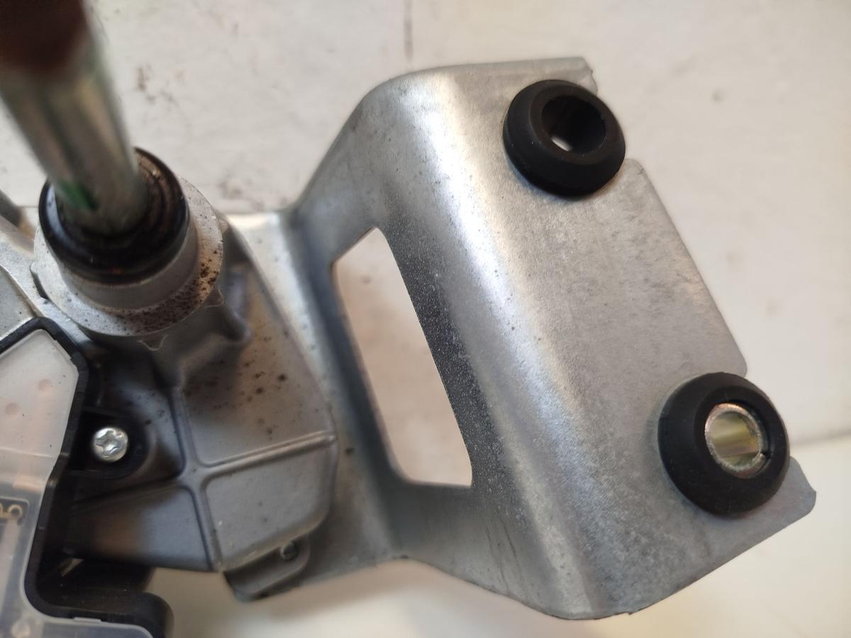 BMW 1er F20 Heckwischermotor Wischermotor hinten Scheibenwischermotor hinten