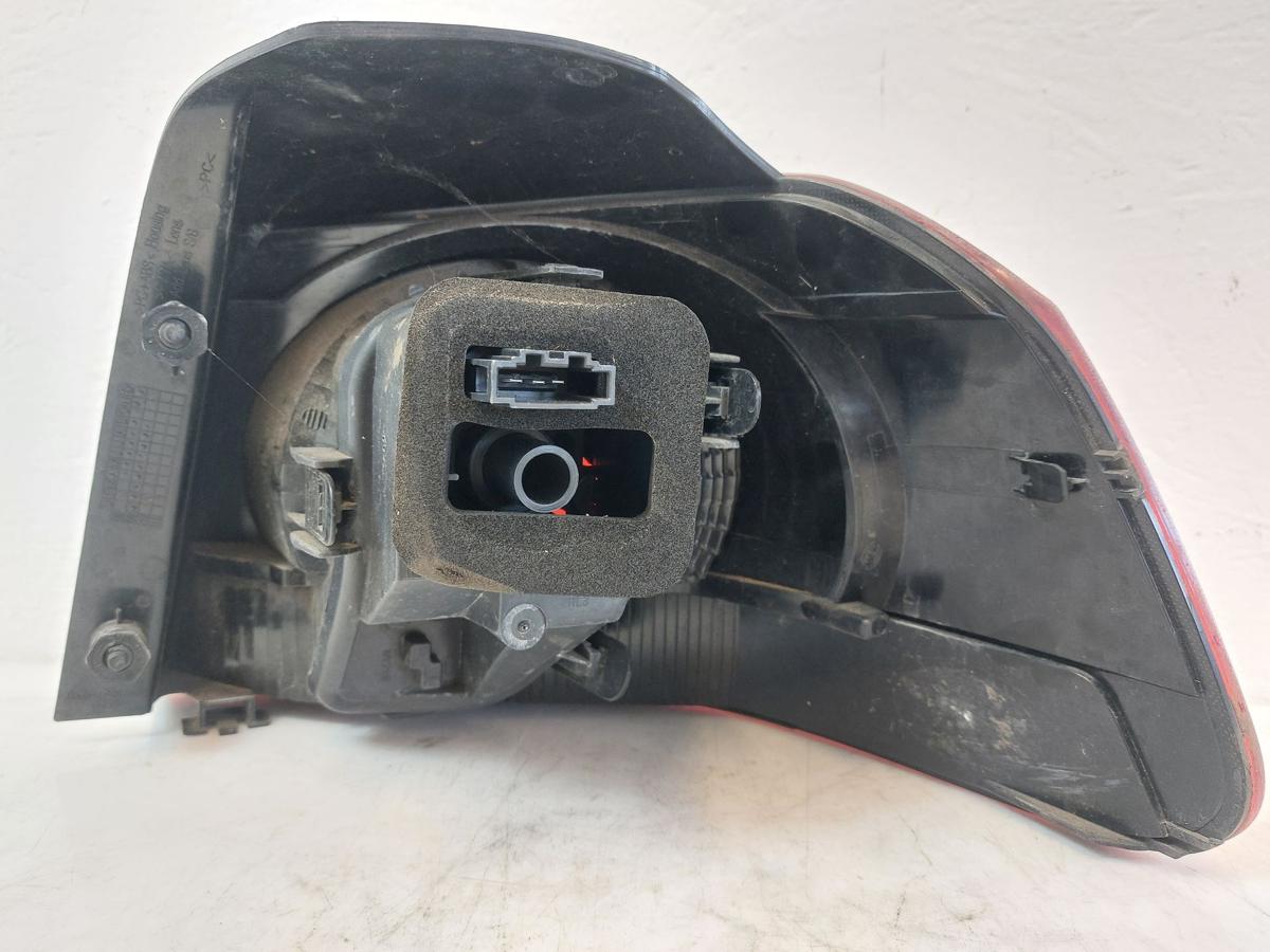 VW Golf 6 VI GTI Rückleuchte links Rücklicht Ecke außen Kirschrot Heckleuchte