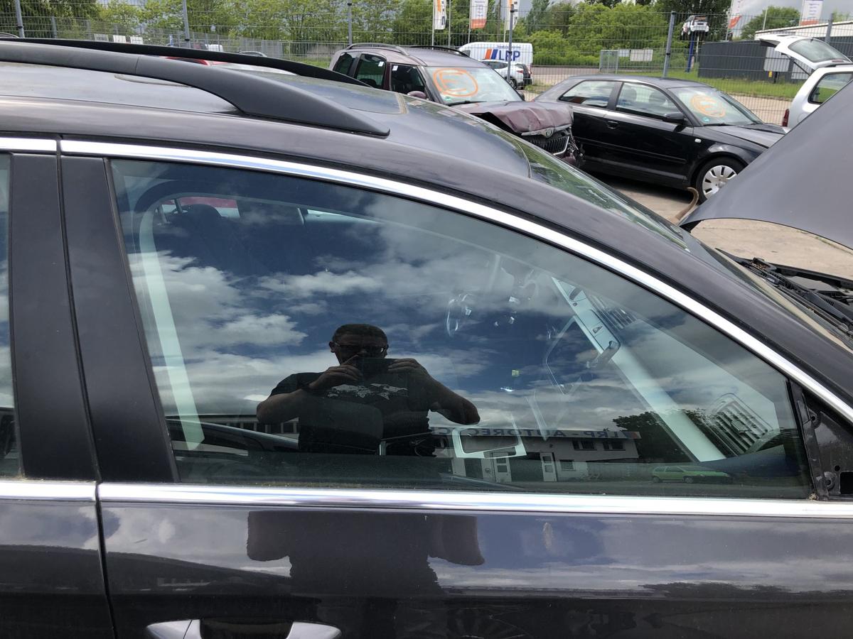VW Passat 3C B6 Variant T&uuml;rscheibe vorn rechts Seitenscheibe Scheibe Colorglas