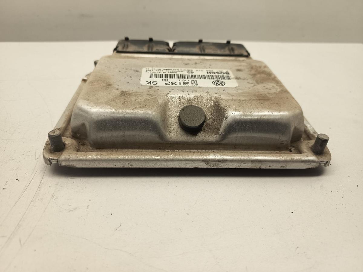 VW Golf IV 4 GTI Bj 2005 original Motorsteuerger&auml;t AWP 1,8L132KW