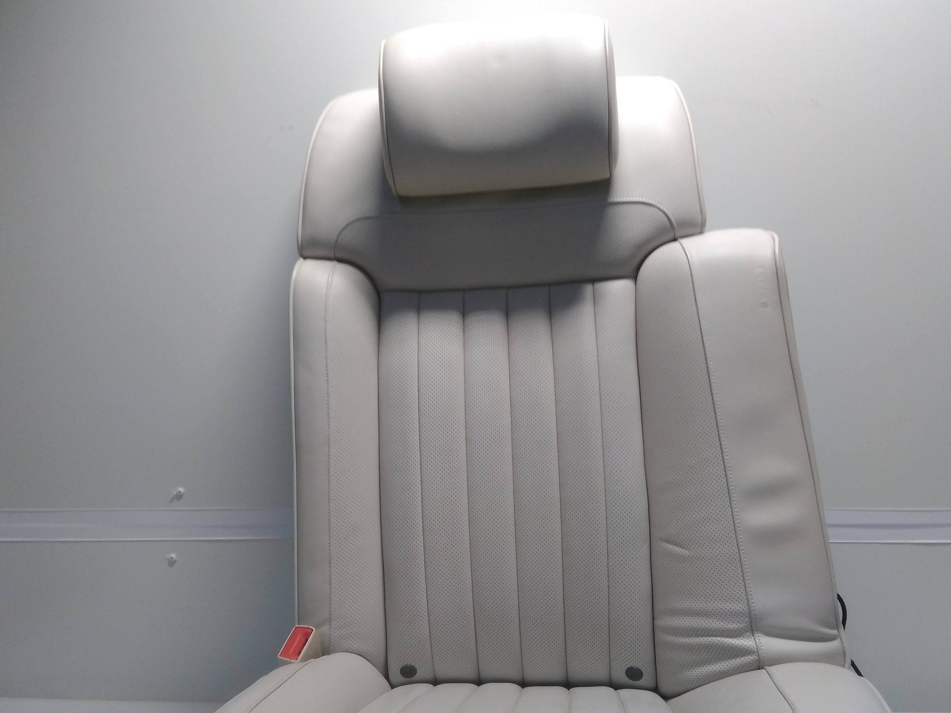 VW Phaeton GP4 Bj.2015 Sitz hinten links 4-Sitzer elektrisch Leder weiss "St.Tropez"