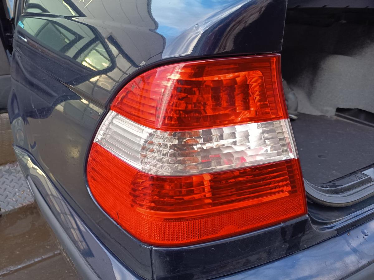 BMW E46 Limo original R&uuml;ckleuchte links Heck Schluss Licht Bj 2005